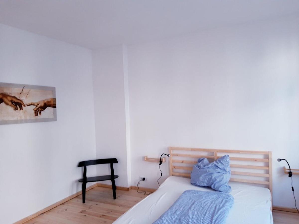 Appartment Am Hafen Von Stralsund Esterno foto